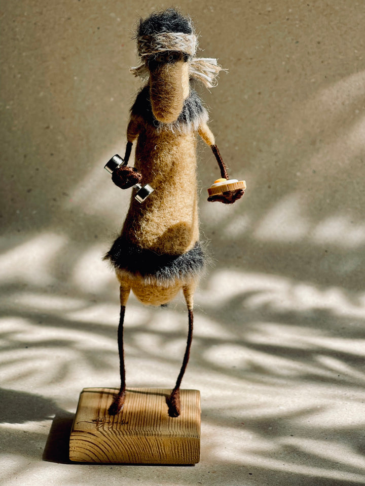 Bir deri bir kemik figürü