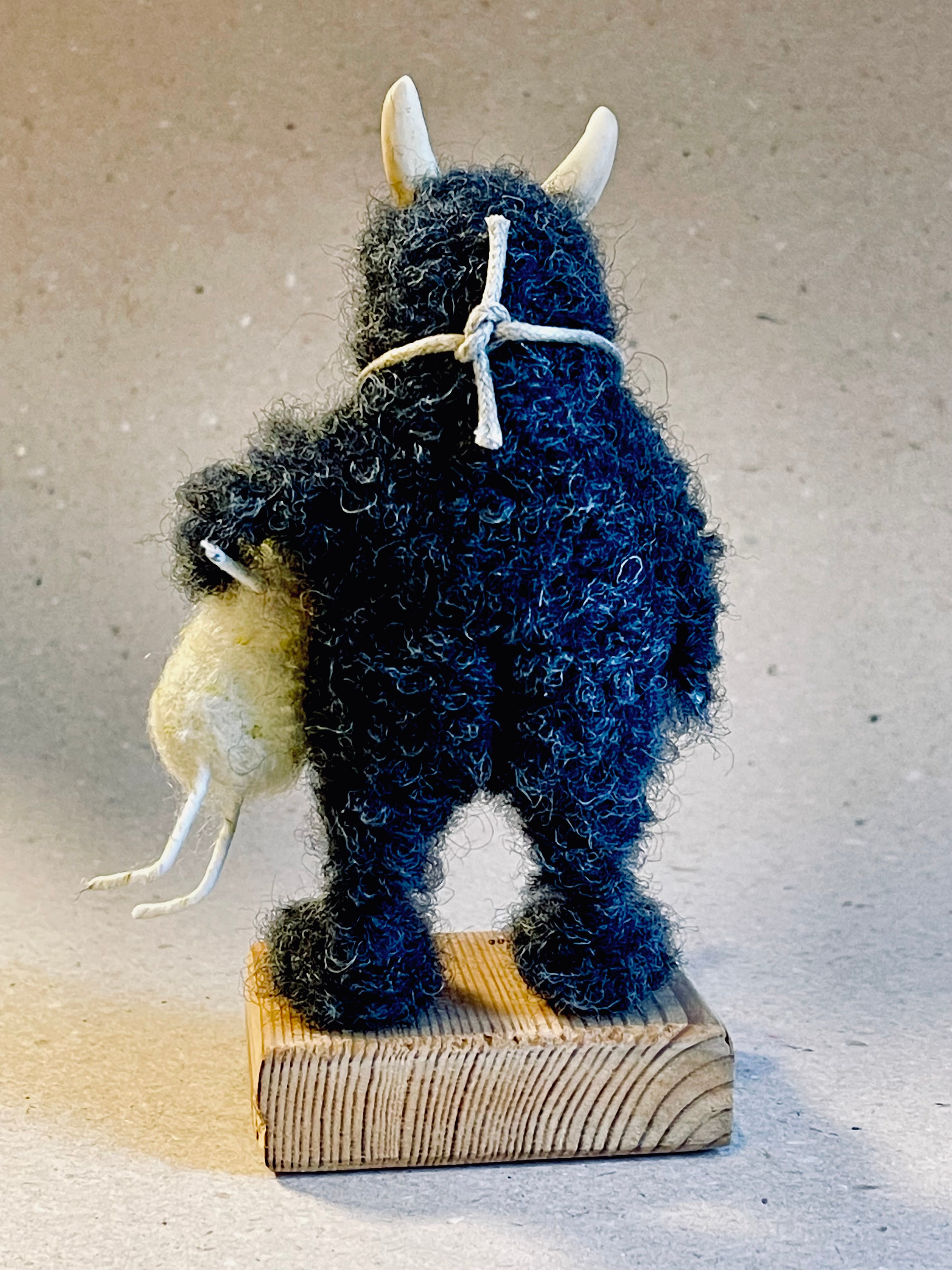 Yalancı Avsıcı Figürü