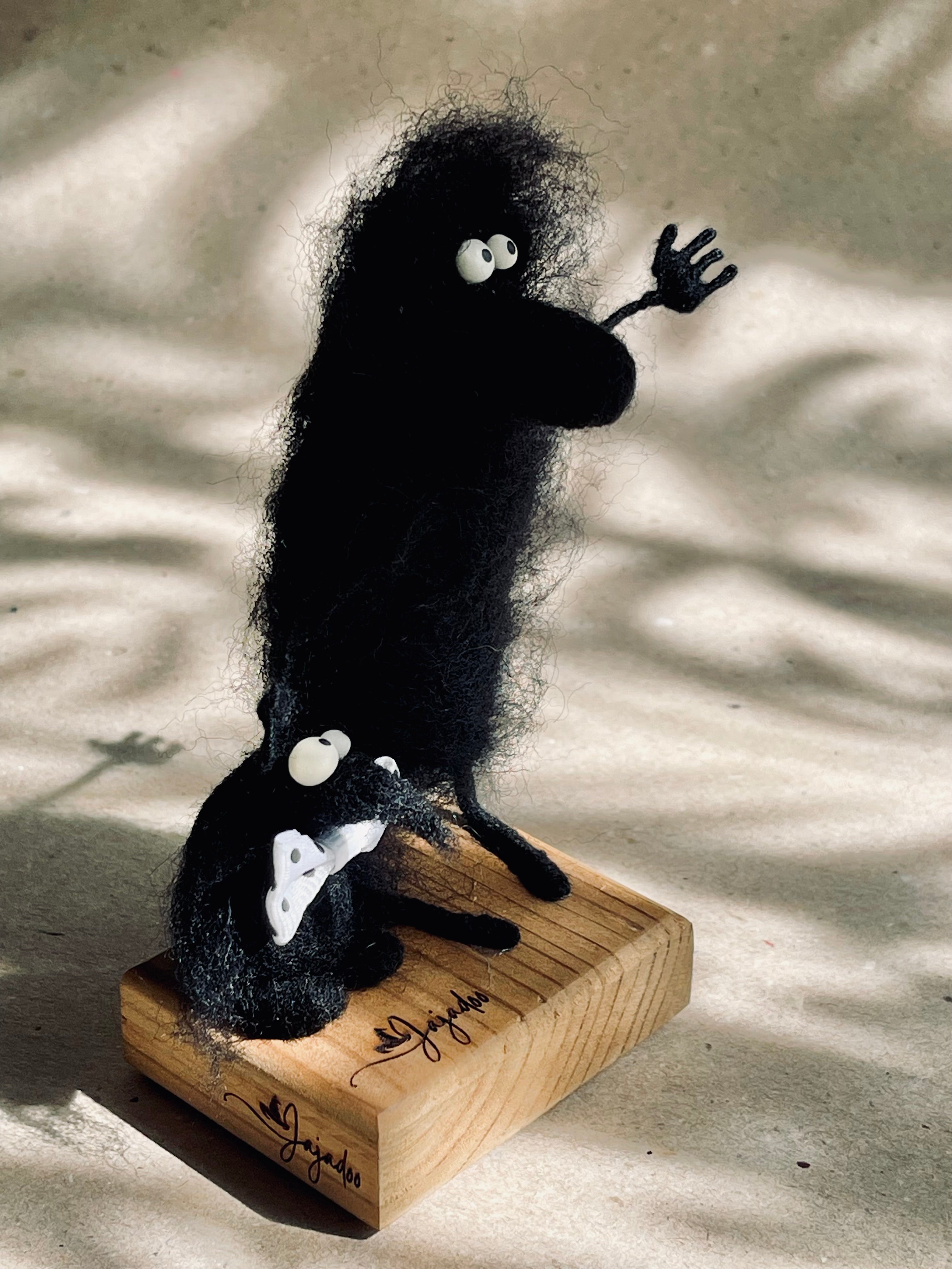 Kömür bey ve karagaga figürü