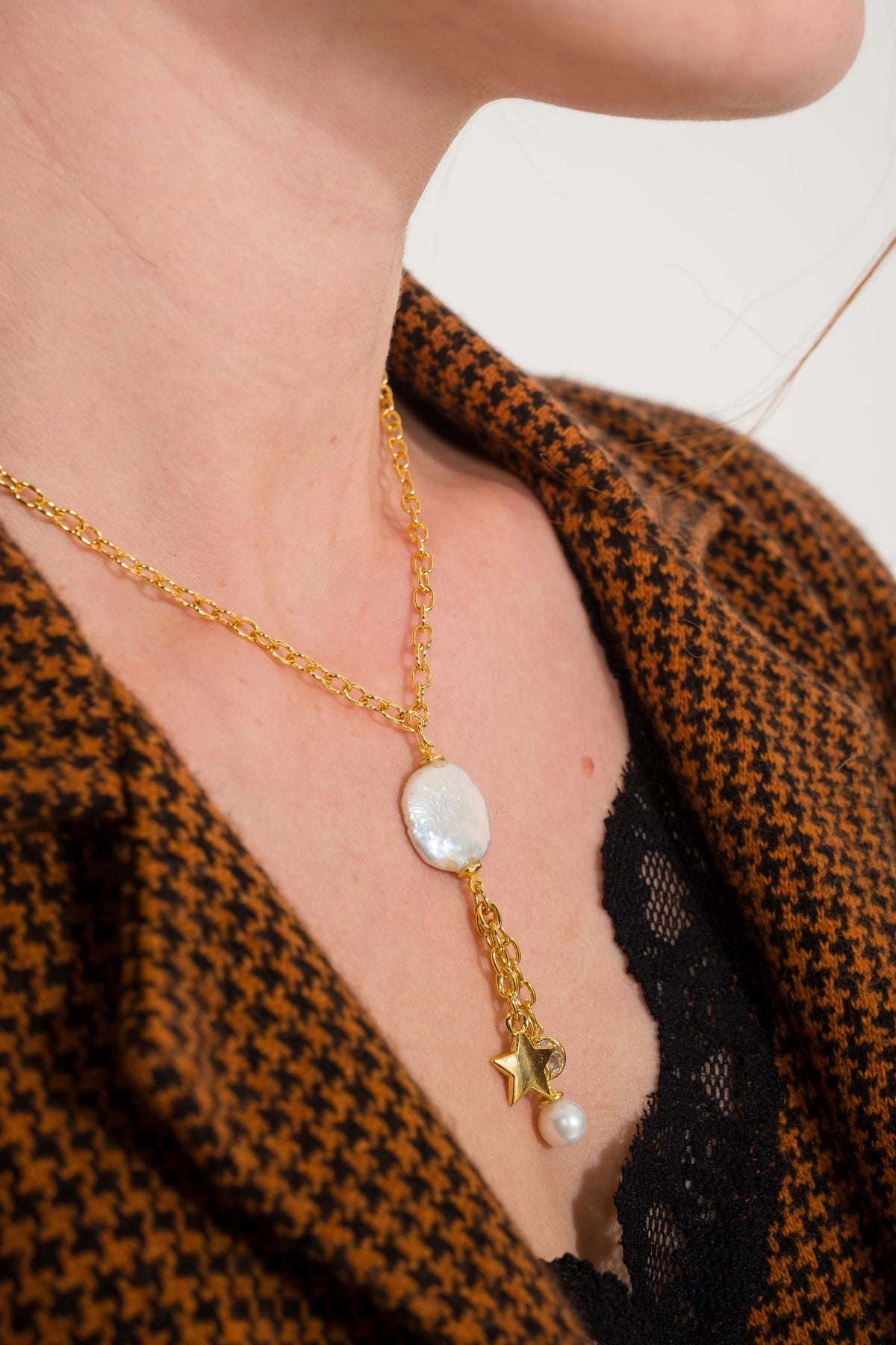 Pietra, İncili Y Kolye