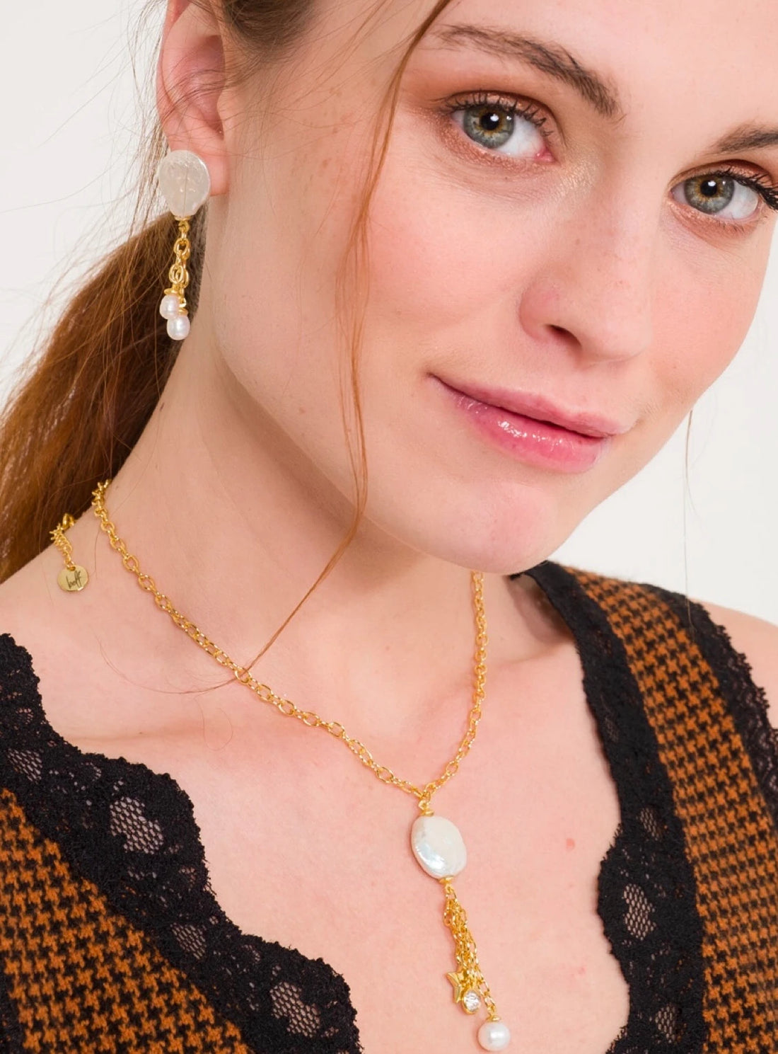 Pietra, İncili Y Kolye