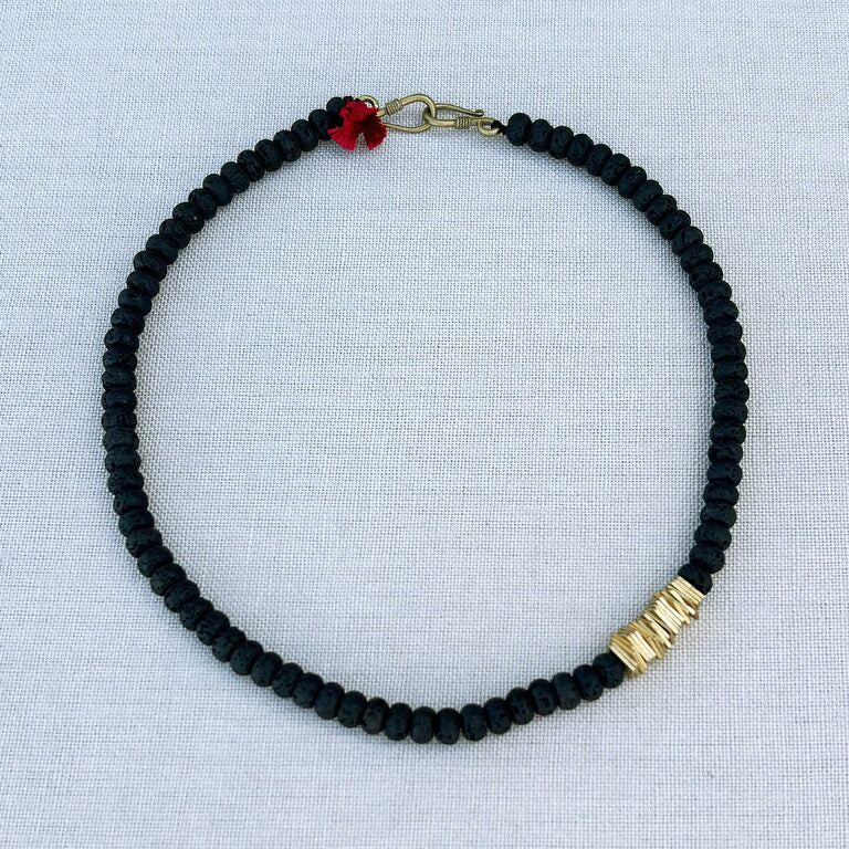 Lav Taşı Kareli