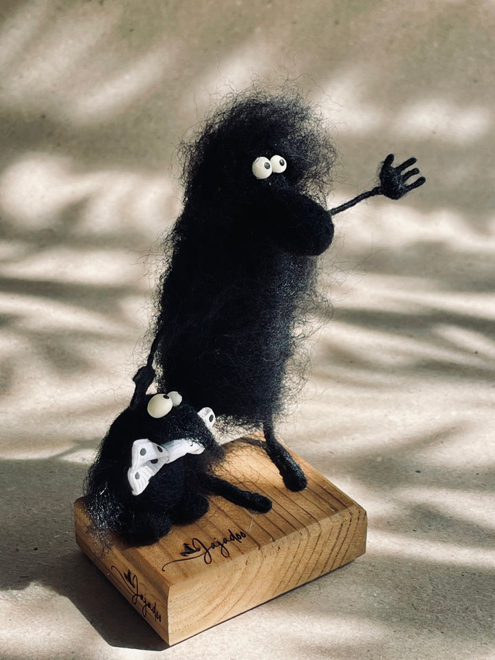 Kömür bey ve karagaga figürü