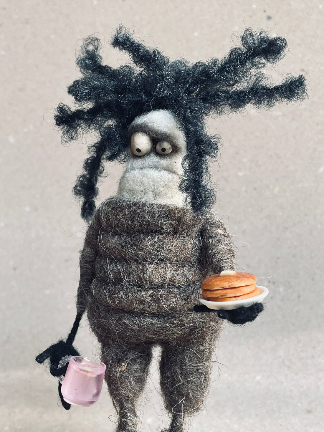 Tuhaf bakış figürü