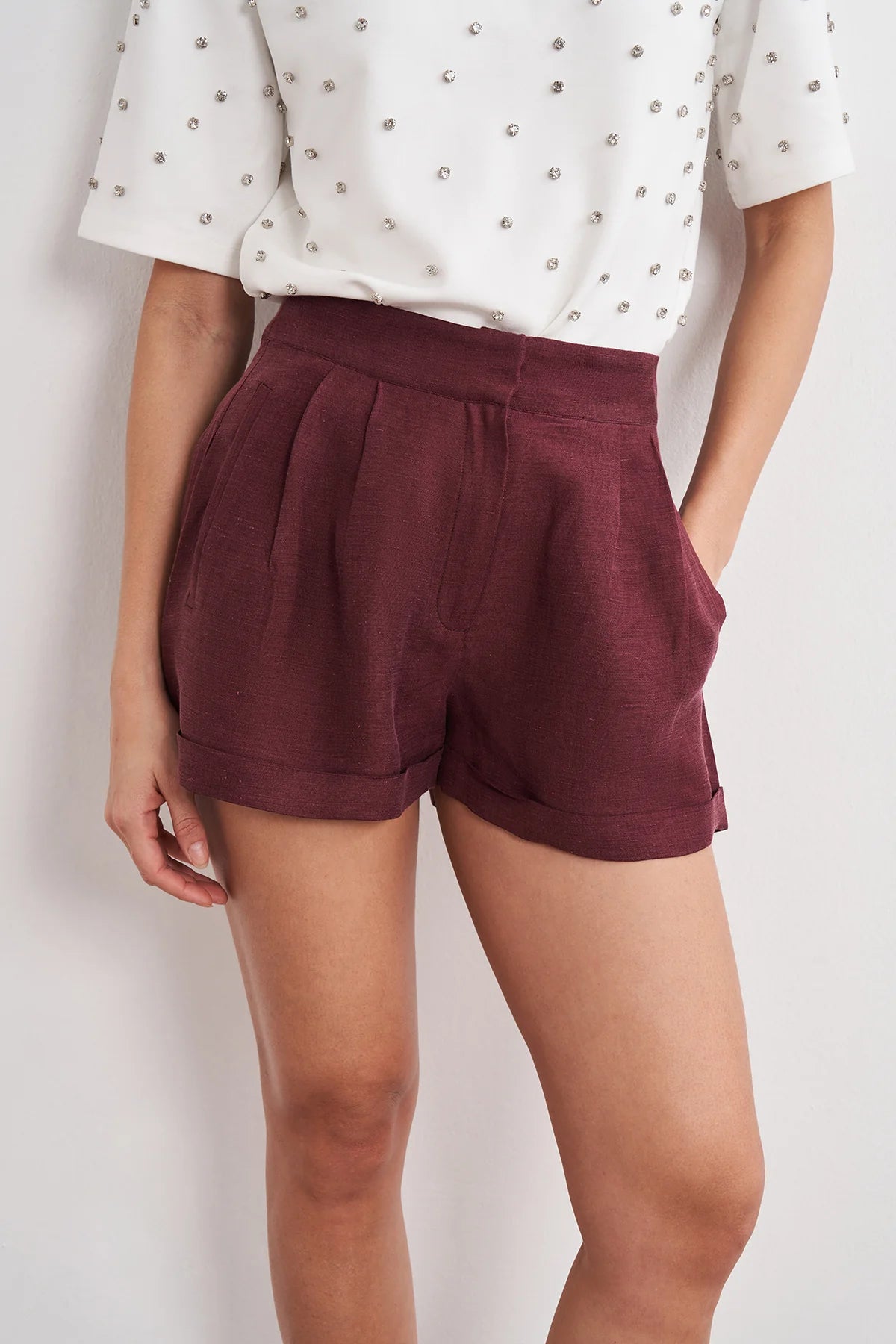 Pileli Keten Şort