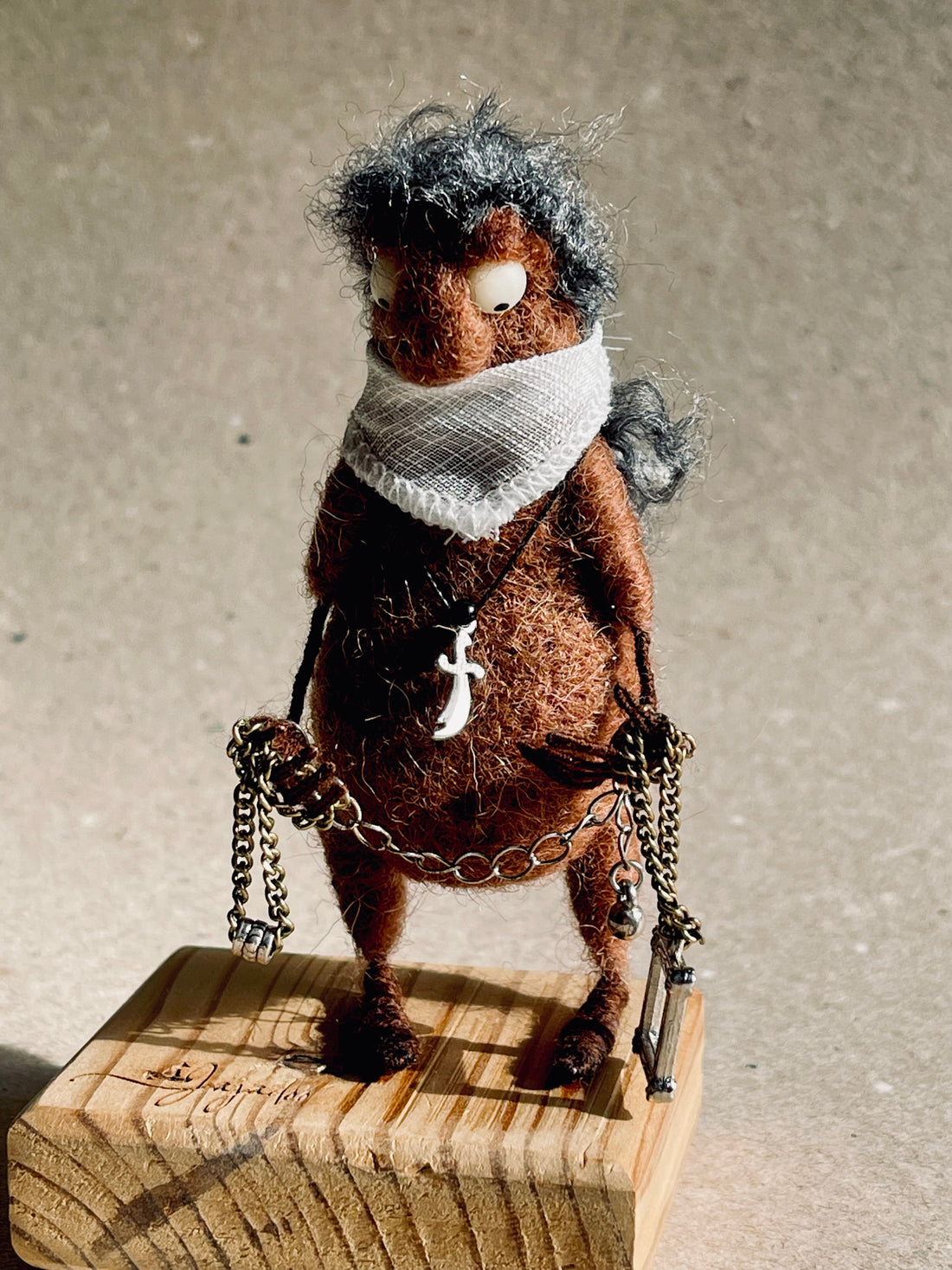 Şerefli hırsız figürü