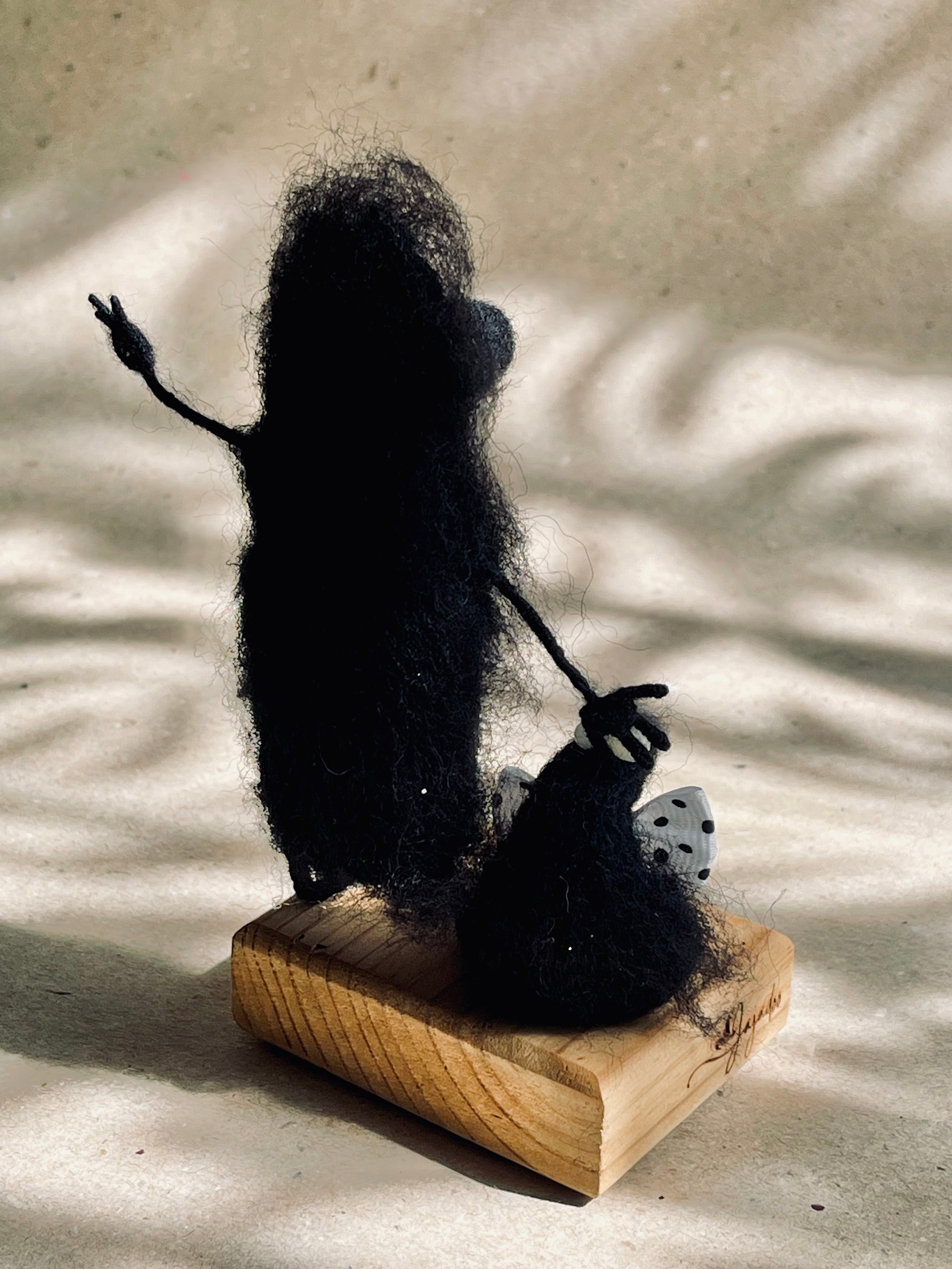 Kömür bey ve karagaga figürü